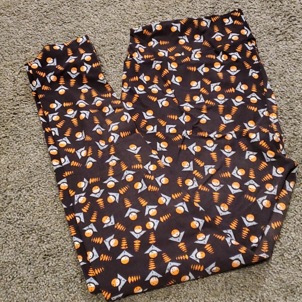 4/$20 Leggings